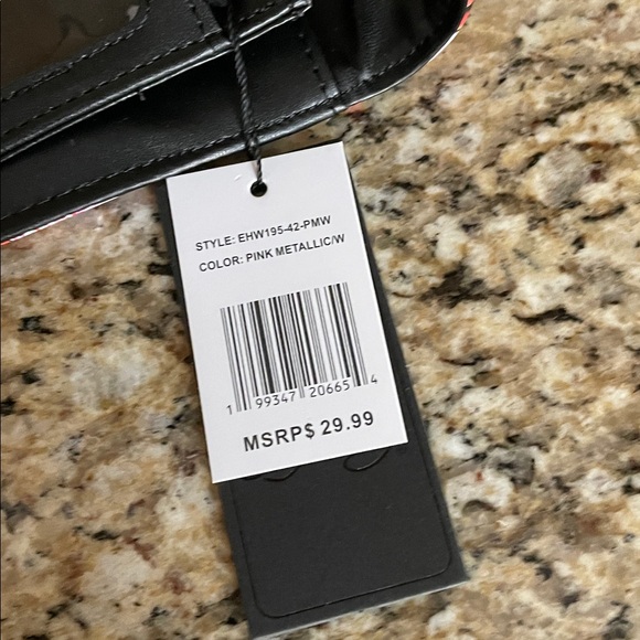 Ed Hardy Skull & Roses Snap Wallet - Picture 4 of 4